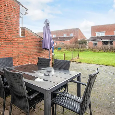 Дом отдыха 6 Person In Blavand-by Traum Блаванн